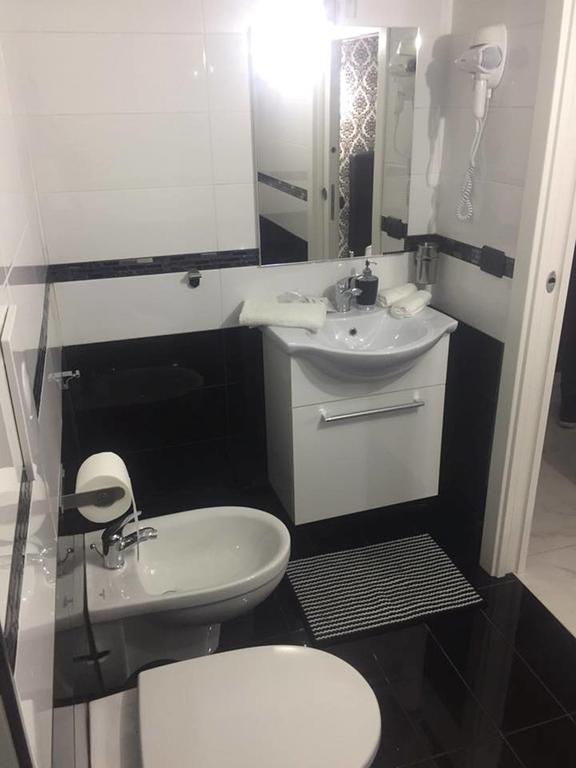 Casa Vacanze Sannazzaro 70 Неаполь Экстерьер фото