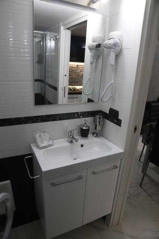 Casa Vacanze Sannazzaro 70 Неаполь Экстерьер фото