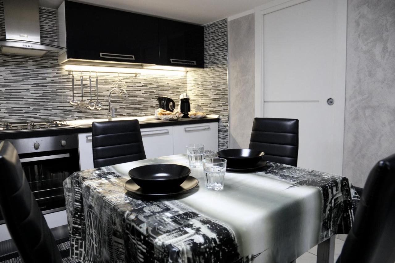Casa Vacanze Sannazzaro 70 Неаполь Экстерьер фото